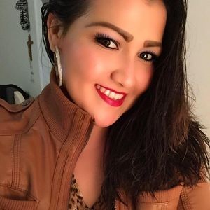 Meet your Posher, Flor